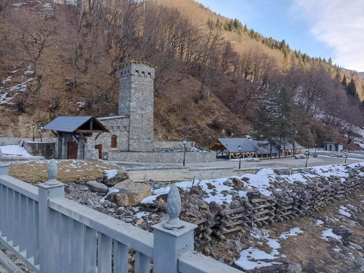Guest House "Svaneti" Lentekhi المظهر الخارجي الصورة