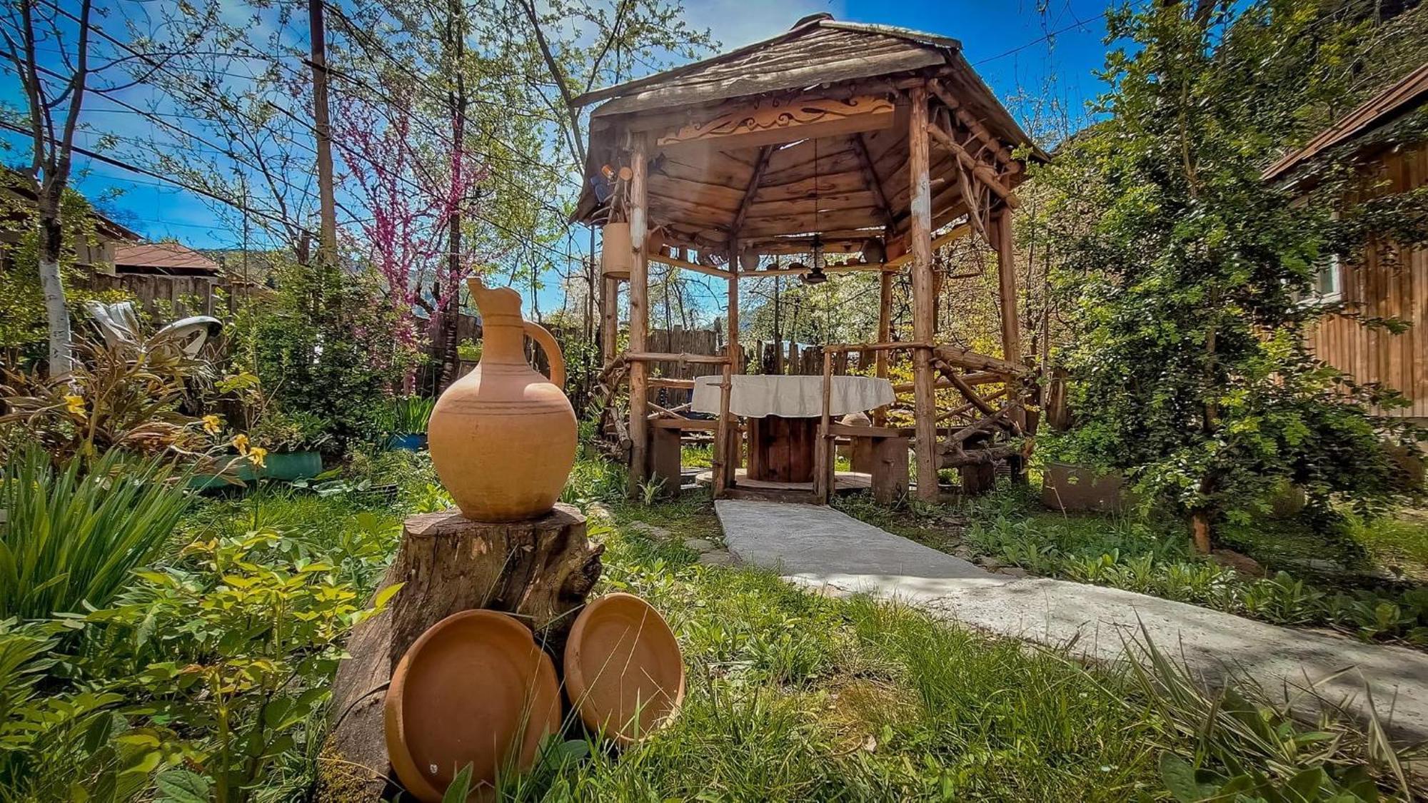 Guest House "Svaneti" Lentekhi المظهر الخارجي الصورة